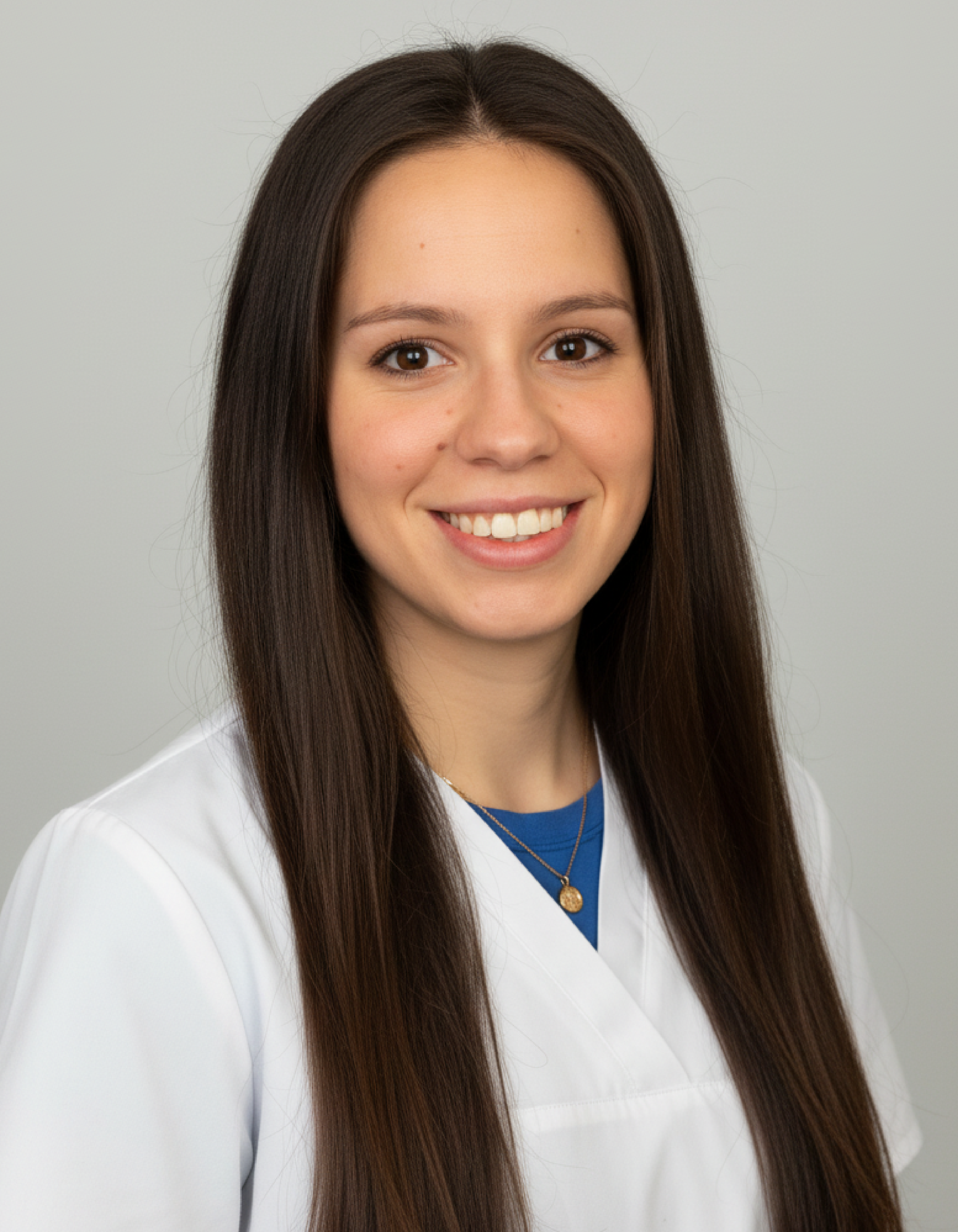 Dra. Llarens Agostina